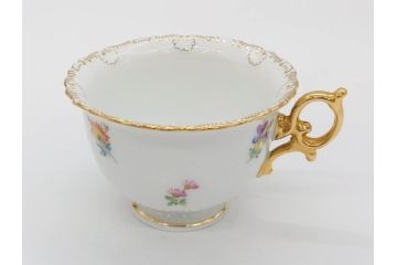 ドイツ　マイセン　Meissen　金彩　散らし小花　シェルエッジ　細やかな意匠に気品を感じるカップ&ソーサー(洋食器、C&S)(R-074603)