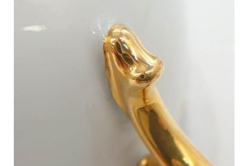 ドイツ　マイセン　Meissen　金彩　散らし小花　シェルエッジ　細やかな意匠に気品を感じるカップ&ソーサー(洋食器、C&S)(R-074603)
