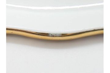 ドイツ　マイセン　Meissen　金彩　散らし小花　シェルエッジ　細やかな意匠に気品を感じるカップ&ソーサー(洋食器、C&S)(R-074603)