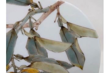 山田義明　九谷焼　色絵　高さ約24cm　美しい絵柄と色合いに魅了される扁壷(壺、鳥、共箱付き)(R-074613)