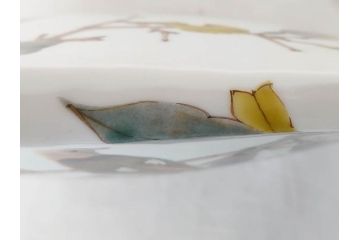 山田義明　九谷焼　色絵　高さ約24cm　美しい絵柄と色合いに魅了される扁壷(壺、鳥、共箱付き)(R-074613)