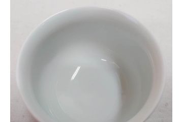 深川製磁　宮内庁御用達　染付　金彩　藍色の濃淡で表現された富士山が美しい汲出揃(汲出碗揃、5客セット、湯呑み、湯のみ、和食器、共箱付き)(R-074614)