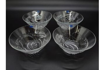 ビンテージ　Nuutajarvi　ヌータヤルヴィ　廃番　Pioni　ピオニ　大胆かつ繊細なデザインに魅了されるプレート4枚&ボウル4客&グラス2客セット(シール有り、皿、ガラス、ヴィンテージ、北欧食器)(R-074617)