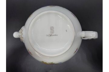 ドイツ　ドレスデン　シューマン ババリア　SCHUMANN BAVARIA　 金彩　フラワー　鮮やかな色合いと散りばめられた花たちが可愛らしいティーポット(洋食器)(R-074618)