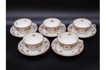 ドイツ　ドレスデン　シューマン ババリア　SCHUMANN BAVARIA　 フラワー　美しい金彩のデザインが華やかな雰囲気を醸し出すティーカップ&ソーサー5客セット(C&S、花、洋食器)(R-074619)