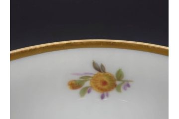 ドイツ　ドレスデン　シューマン ババリア　SCHUMANN BAVARIA　 フラワー　美しい金彩のデザインが華やかな雰囲気を醸し出すティーカップ&ソーサー5客セット(C&S、花、洋食器)(R-074619)