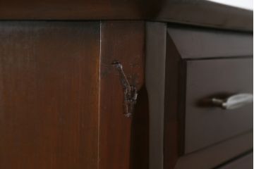 アメリカビンテージ　ミッドセンチュリーな雰囲気漂う脚つきチェスト(引き出し、サイドチェスト、ヴィンテージ)(R-074625)