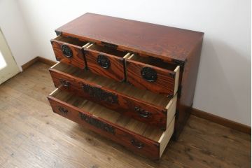 中古　美品　岩谷堂箪笥　黒々とした金具が重厚な雰囲気を高める和箪笥(和タンス、整理箪笥、衣装タンス、収納たんす、引き出し、サイドチェスト)(R-074626)