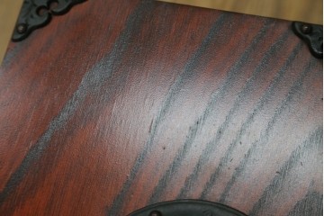 中古　美品　岩谷堂箪笥　漆塗り　力強い木目と重厚な金具が調和した整理箪笥　(R-074626)