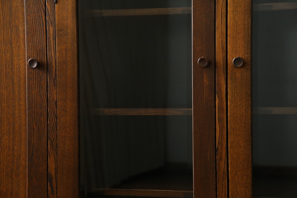 中古　美品!!　希少な絶版品　駿河の国　勝見木工　勝見作　耳付き天板の重厚感が際立つ総栗材のサイドボード　定価約80万円　(R-074631)