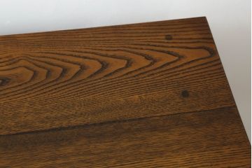 美品!!　希少な絶版品　駿河の国　勝見木工　勝見作　堂々とした佇まいで存在感のある総栗材のサイドボード(サイドキャビネット、食器棚、収納棚、戸棚)(定価約80万円)(R-074631)