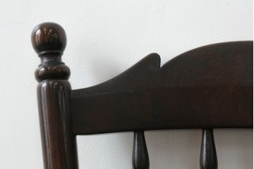 中古　美品　松本民芸家具　16型スピンドルチェア　ゆったりと座れるダイニングチェア(板座チェア、椅子、イス)(R-074636)