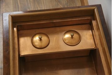 中古　美品　ニレ材　温かみのある木の色味と木目が美しい長火鉢(囲炉裏、木製火鉢)(R-074641)