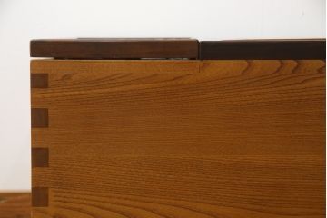 中古　美品　ニレ材　温かみのある木の色味と木目が美しい長火鉢(囲炉裏、木製火鉢)(R-074641)