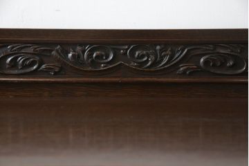 イギリスアンティーク　オーク材　クラシカルな佇まいが魅力の脚つきチェスト(引き出し、サイドチェスト、英国)(R-074643)