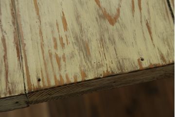 鉄脚　使い込まれた風合いのアンティーク古材天板が味わい深いダイニングテーブル(4人掛け、作業台)(R-074654)
