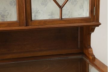イギリスアンティーク　激レア希少デザイン!!　マホガニー材　猫脚のデザインがお洒落なショーケース付きガラスキャビネット(ガラスケース、コレクションケース、食器棚、飾り棚、陳列棚、英国)(R-074656)