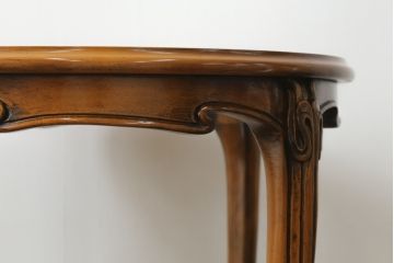 中古　美品　イタリア高級家具　メデア(Medea)　品のある佇まいが美しいガラストップサイドテーブル(コーヒーテーブル、ラウンドテーブル、花台、飾り台)(R-074660)