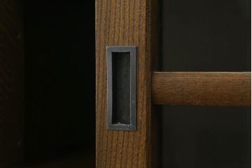 中古　美品!!　国産職人手作り　欅(ケヤキ)材　和モダンな空間づくりにも活躍する高級水屋箪笥サイドボード(サイドキャビネット、収納棚、戸棚、食器棚)(R-074666)