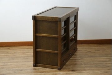 中古　美品!!　国産職人手作り　欅(ケヤキ)材　和モダンな空間づくりにも活躍する高級水屋箪笥サイドボード　(R-074666)