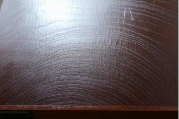 中古　岩谷堂箪笥　南部鉄器金具と漆が和の雰囲気を盛り立てる文机(座机、ローテーブル、デスク、在宅ワーク、在宅用)(定価約20万円)(R-074669)
