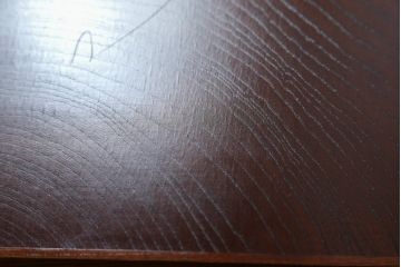 中古　岩谷堂箪笥　南部鉄器金具と漆が和の雰囲気を盛り立てる文机(座机、ローテーブル、デスク、在宅ワーク、在宅用)(定価約20万円)(R-074669)