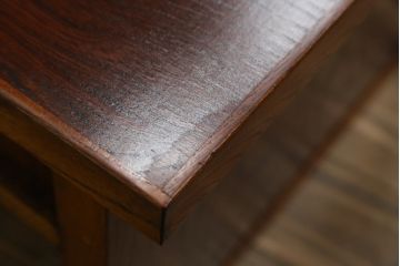 中古　岩谷堂箪笥　南部鉄器金具と漆が和の雰囲気を盛り立てる文机(座机、ローテーブル、デスク、在宅ワーク、在宅用)(定価約20万円)(R-074669)