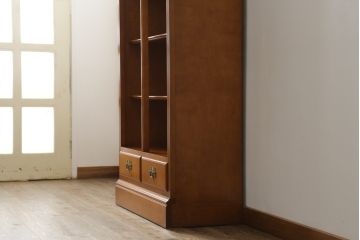 中古　横浜クラシック家具　ダニエル(daniel)　アーリーアメリカンシリーズ　A-211　扉のないデザインがすっきりとした印象の気品漂う本棚(ブックシェルフ、飾り棚、収納棚、オープンラック)(R-074674)