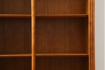 中古　横浜クラシック家具　ダニエル(daniel)　アーリーアメリカンシリーズ　A-211　扉のないデザインがすっきりとした印象の気品漂う本棚(ブックシェルフ、飾り棚、収納棚、オープンラック)(R-074674)
