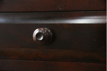 中古　北海道民芸家具　HM160K　洗練された佇まいが上品な食器棚(本箱、戸棚、収納棚、飾り棚、キャビネット)(R-074676)