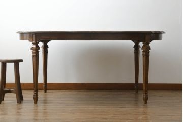 中古　希少モデル!!　DREXEL HERITAGE(ドレクセルヘリテイジ)　Grand Villa(グランドヴィラ)　凝った天板のデザインがおしゃれなダイニングテーブル(エクステンションテーブル、パーティーテーブル、4人掛け、6人掛け)(R-074680)