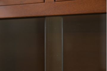 中古　美品!!　横浜ダニエル(daniel)　アーリーアメリカンシリーズ　A-315　滑らかな木肌が上品な雰囲気を醸し出すカウンターテーブルサイドボード(収納棚、戸棚、キッチンカウンター、バーカウンター)(定価約126万円)(R-074682)