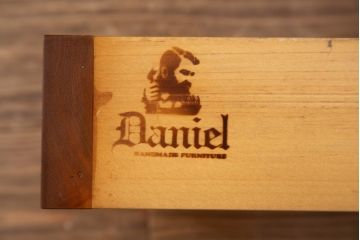 中古　横浜ダニエル(daniel)　アーリーアメリカンシリーズ　A-316　大容量の収納力が嬉しい! 高級感と重厚感を兼ね備えたコーナーカウンター(収納棚、カウンターテーブル、バーカウンター)(定価約160万円)(R-074683)