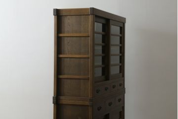 中古　美品!!　国産職人手作り　欅(ケヤキ)材　和モダンな空間づくりにも活躍する二段重ねの高級水屋箪笥(重ね箪笥、食器棚、収納棚、重ね戸棚、キャビネット)(R-074694)
