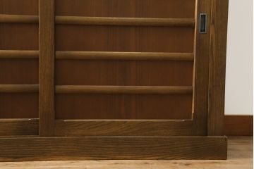 中古　美品!!　国産職人手作り　欅(ケヤキ)材　和モダンな空間づくりにも活躍する二段重ねの高級水屋箪笥(重ね箪笥、食器棚、収納棚、重ね戸棚、キャビネット)(R-074694)