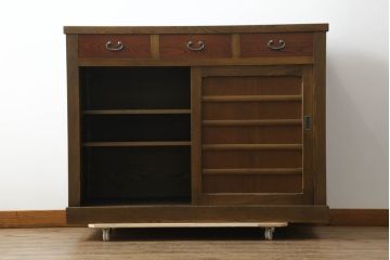 中古　美品!!　国産職人手作り　欅(ケヤキ)材　和モダンな空間作りにも活躍する高級水屋箪笥サイドボード(サイドキャビネット、収納棚、戸棚、食器棚)(R-074696)
