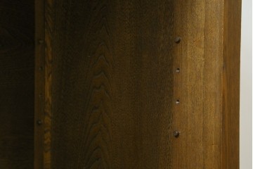 中古　美品!!　国産職人手作り　欅(ケヤキ)材　和モダンな空間作りにも活躍する高級水屋箪笥　(R-074696)