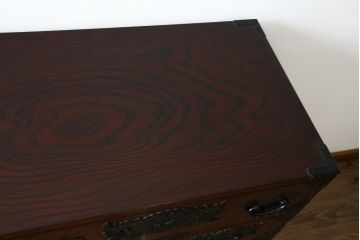 中古　美品　欅産業　仙台民芸箪笥　四.五尺野郎箪笥　拭き漆塗りと立派な金具が美しい仙台箪笥(和箪笥、収納箪笥、衣装箪笥、整理箪笥、チェスト、引き出し)(定価約77万円)(R-074699)