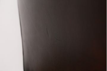 中古　バロッサバレンティ(VARO,S.A. VALENTI)　高級感たっぷりの本革デスクチェア(パーソナルチェア、アームチェア、回転椅子、イス、レザー)(定価約59万円)(R-074700)