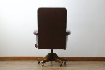 中古　バロッサバレンティ(VARO,S.A. VALENTI)　高級感たっぷりの本革デスクチェア(パーソナルチェア、アームチェア、回転椅子、イス、レザー)(定価約59万円)(R-074700)
