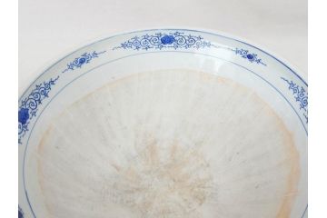 川本半助　瀬戸染付　花鳥文　約38cm　1尺2寸皿　手描きの味わいが魅力的なすり鉢(和食器、一尺二寸)(R-074717)