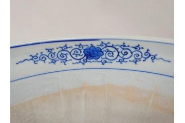 川本半助　瀬戸染付　花鳥文　約38cm　1尺2寸皿　手描きの味わいが魅力的なすり鉢(和食器、一尺二寸)(R-074717)