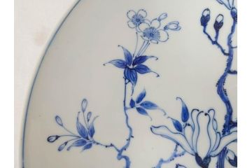 真陶園　川本半助　瀬戸染付　約39cm　1尺3寸皿　繊細な絵付けが落ち着いた雰囲気を醸し出す大皿(和皿、和食器、半介、一尺三寸)(R-074718)
