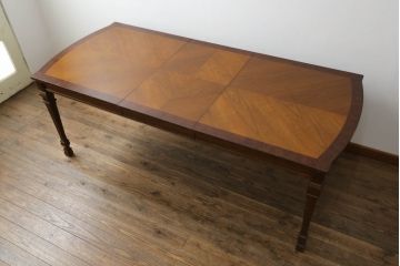 中古　美品　DREXEL HERITAGE(ドレクセルヘリテイジ)　FRANCESCA(フランチェスカ)シリーズ　優美な佇まいのダイニングテーブル(エクステンションテーブル、拡張式テーブル、4人掛け、6人掛け、食卓)(R-074742)