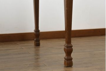 中古　美品　DREXEL HERITAGE(ドレクセルヘリテイジ)　FRANCESCA(フランチェスカ)シリーズ　優美な佇まいのダイニングテーブル(エクステンションテーブル、拡張式テーブル、4人掛け、6人掛け、食卓)(R-074742)