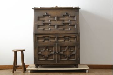 和製ビンテージ　神戸洋家具　オーク材　特徴あるデザインが素敵なライティングビューロー(ワークデスク、簿記机、収納棚、戸棚、在宅用、在宅ワーク用、引き出し、ヴィンテージ)(R-074743)