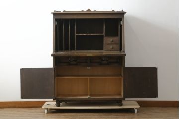 和製ビンテージ　神戸洋家具　オーク材　特徴あるデザインが素敵なライティングビューロー(ワークデスク、簿記机、収納棚、戸棚、在宅用、在宅ワーク用、引き出し、ヴィンテージ)(R-074743)