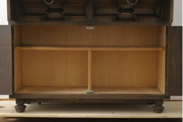 和製ビンテージ　神戸洋家具　オーク材　特徴あるデザインが素敵なライティングビューロー(ワークデスク、簿記机、収納棚、戸棚、在宅用、在宅ワーク用、引き出し、ヴィンテージ)(R-074743)