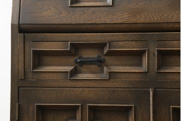 和製ビンテージ　神戸洋家具　オーク材　特徴あるデザインが素敵なライティングビューロー(ワークデスク、簿記机、収納棚、戸棚、在宅用、在宅ワーク用、引き出し、ヴィンテージ)(R-074743)
