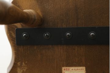 中古　柏木工　ゆったりとした座り心地が魅力的なウィンザーチェア1脚(ウインザーチェア、アームチェア、かしわ木工、KASHIWA、板座チェア、椅子、イス)(R-074752)
